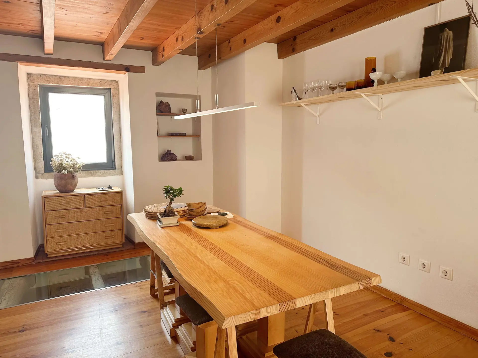Dining area near the terrace (floor 1)